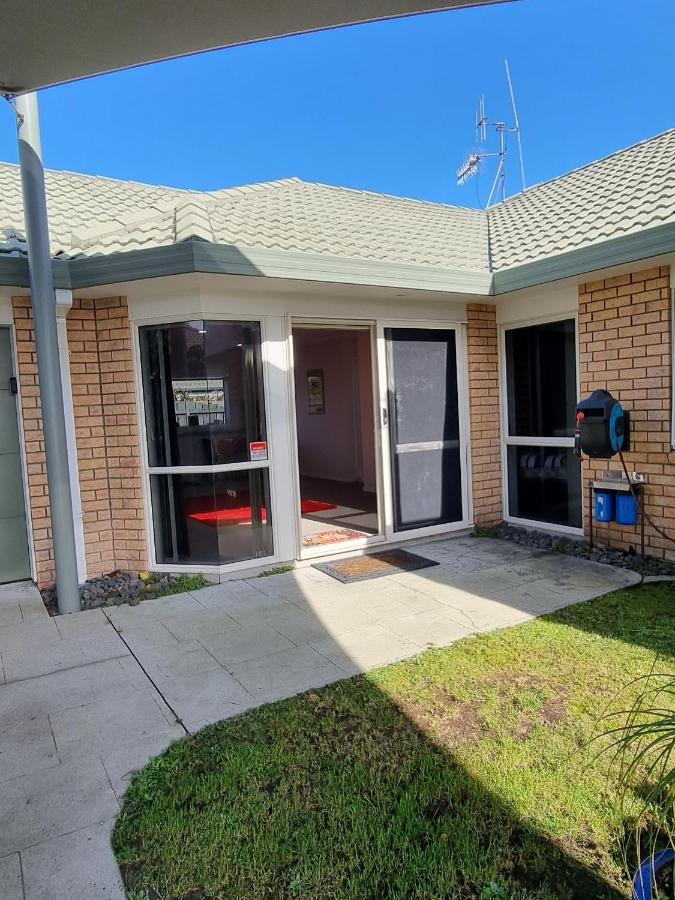 Little Gem In Papamoa Hotel Exterior foto